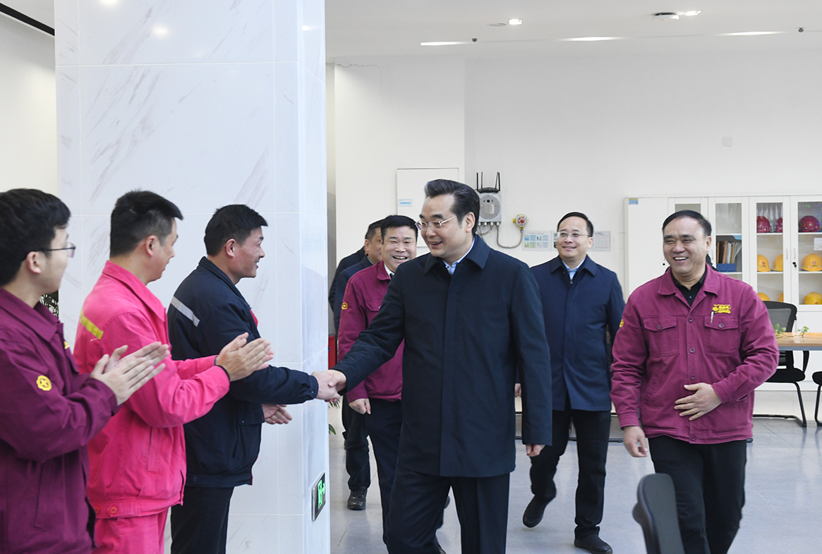 淮安市委书记史志军一行来淮钢开展新春慰问